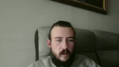 Snapshot of sweetguyss12 chatting on 11-17-25, 12:44 sweetguyss12 online show from 11-17-25, 12:44