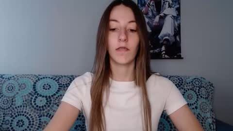 Emma  online show from 09-30-25, 09:58