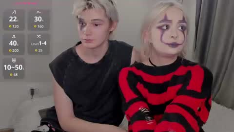 sweethearts_friends online show from 07-24-26, 10:41