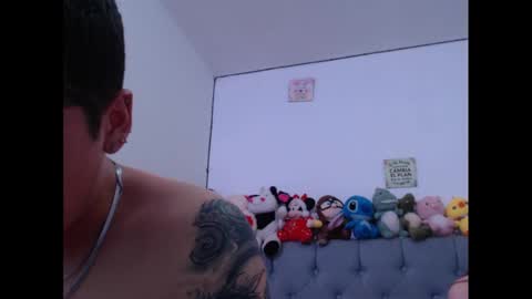 Snapshot of sweethoney22_ chatting on 02-04-25, 11:27 Sabrina y Eliot online show from 02-04-25, 11:27