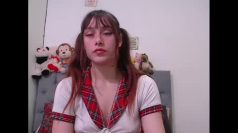 Snapshot of sweethoney22_ chatting on 02-28-25, 02:42 Sabrina y Eliot online show from 02-28-25, 02:42