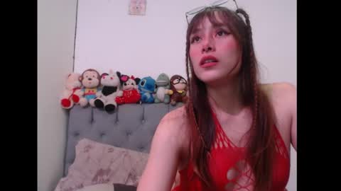 Snapshot of sweethoney22_ chatting on 03-05-25, 04:34 Sabrina y Eliot online show from 03-05-25, 04:34