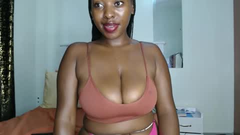 Snapshot of sweetice_01 chatting on 03-14-26, 04:40 euny online show from 03-14-26, 04:40