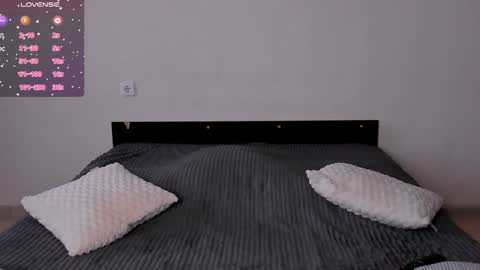 Hannah online show from 12-12-24, 12:44