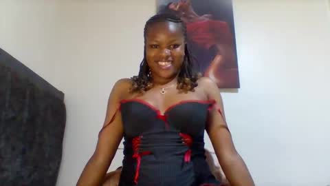 sweetie lee online show from 11-20-25, 02:23