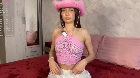 Snapshot of sweetiedolllll chatting on 03-13-26, 09:49 sweetiedolllll online show from 03-13-26, 09:49