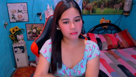 Nicole online show from 01-15-25, 06:40