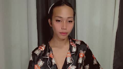 Snapshot of sweetiie_caren chatting on 01-13-25, 01:13 CAREN online show from 01-13-25, 01:13