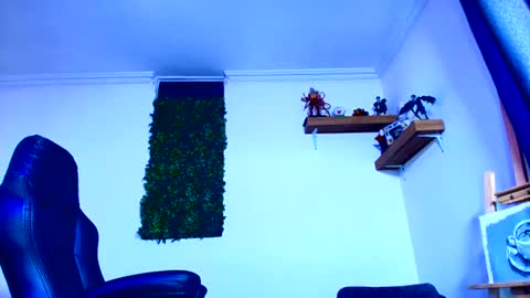 Isabella online show from 07-14-26, 02:16