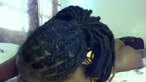 Snapshot of sweetjackym chatting on 02-27-25, 05:13 sweetjackym online show from 02-27-25, 05:13