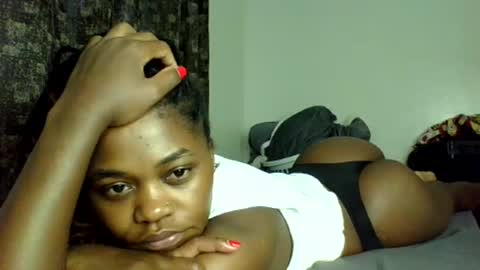 Snapshot of sweetjackym chatting on 03-10-25, 04:17 sweetjackym online show from 03-10-25, 04:17