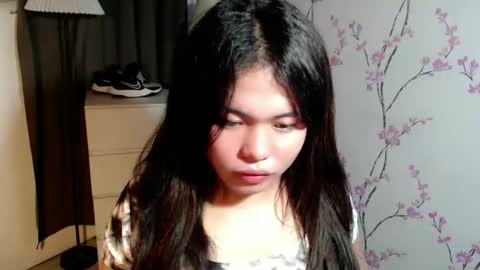 Snapshot of sweetjanna4u chatting on 12-18-25, 12:38 JANNA online show from 12-18-25, 12:38