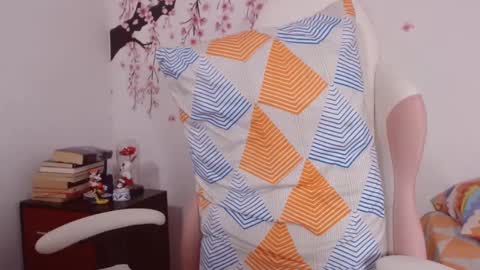 Snapshot of sweetkatik chatting on 09-25-25, 04:11 karen online show from 09-25-25, 04:11