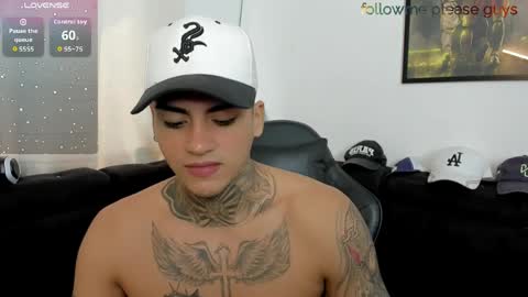 SWEETLATINBOY  online show from 04-01-26, 01:41