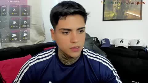 SWEETLATINBOY  online show from 04-07-26, 09:15