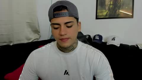 SWEETLATINBOY  online show from 04-10-26, 11:15