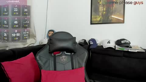 SWEETLATINBOY  online show from 04-13-26, 10:43