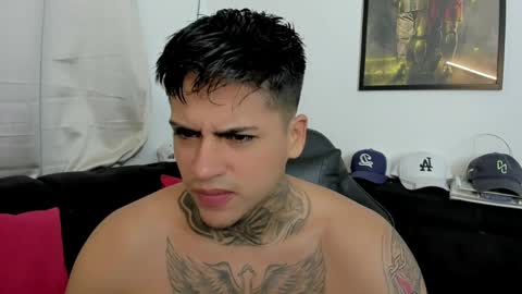 SWEETLATINBOY  online show from 04-17-26, 11:02