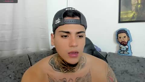 SWEETLATINBOY  online show from 06-26-26, 11:42