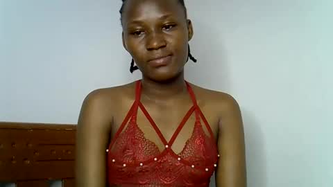 Snapshot of sweetlavie_ chatting on 03-14-26, 08:42 Titi online show from 03-14-26, 08:42
