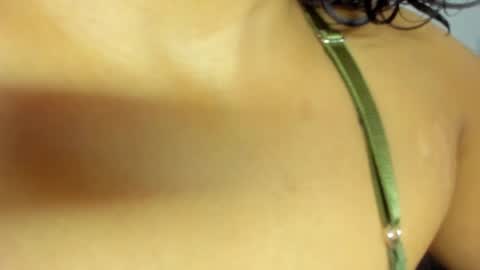 Snapshot of sweetlesbianseduction chatting on 05-06-26, 11:26 Azulandvioleta online show from 05-06-26, 11:26