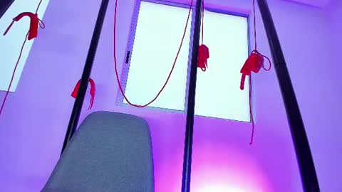 Snapshot of sweetlesbianseduction chatting on 06-17-26, 11:12 Azulandvioleta online show from 06-17-26, 11:12