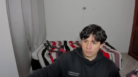 Snapshot of sweetlian_04 chatting on 10-01-25, 01:22 Lian online show from 10-01-25, 01:22