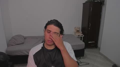 Snapshot of sweetlian_04 chatting on 02-07-26, 05:55 Lian online show from 02-07-26, 05:55