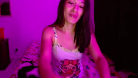 Snapshot of sweetlilith23 chatting on 03-31-26, 05:30 sweetlilith23 online show from 03-31-26, 05:30