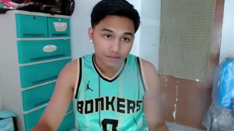 Lilly online show from 12-16-24, 02:05