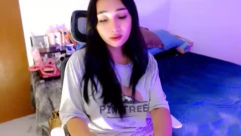 Lilly online show from 10-12-25, 02:21