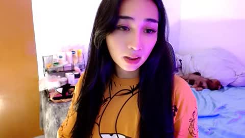 Lilly online show from 11-02-25, 02:19