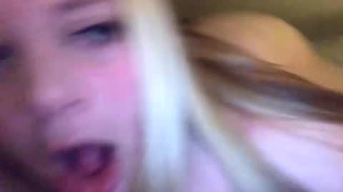 Lisa  online show from 12-25-24, 12:48