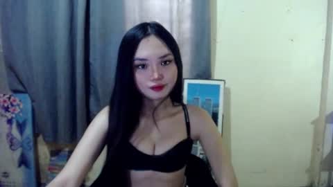 sweetlove_helaxxx online show from 06-15-26, 01:30