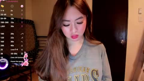 Zoe online show from 07-29-26, 02:21