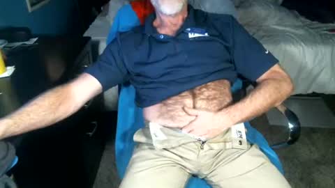 Snapshot of sweetman4a chatting on 07-19-26, 01:04 Michael online show from 07-19-26, 01:04