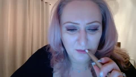 Snapshot of sweetmayacutie chatting on 02-17-25, 01:32 sweetmaya online show from 02-17-25, 01:32