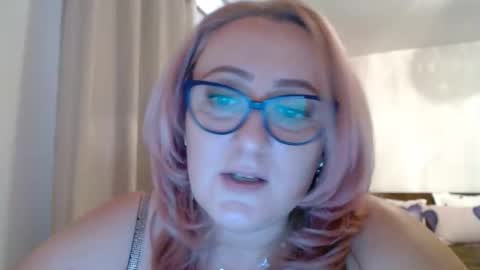 Snapshot of sweetmayacutie chatting on 09-18-25, 09:55 sweetmaya online show from 09-18-25, 09:55