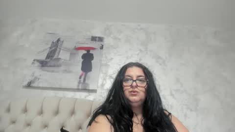 Snapshot of sweetmiki9 chatting on 05-15-26, 07:54 sweetmiki9 online show from 05-15-26, 07:54