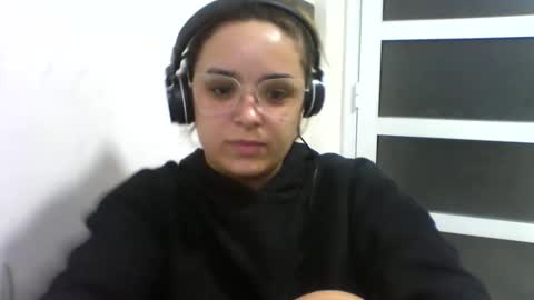 sweetmoonns2 online show from 10-17-25, 11:51