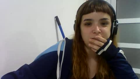 sweetmoonns2 online show from 10-19-25, 01:17
