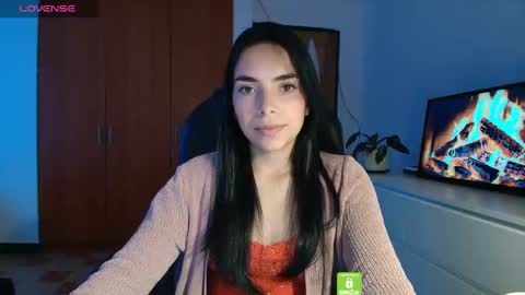 Snapshot of sweetmysterious18 chatting on 10-01-25, 10:54 Sweet Mysterious online show from 10-01-25, 10:54