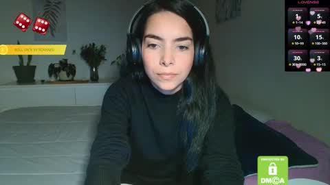 Snapshot of sweetmysterious18 chatting on 12-16-25, 09:58 Sweet Mysterious online show from 12-16-25, 09:58