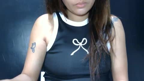 Snapshot of sweetnabi101 chatting on 10-12-25, 02:21 sweetnabi101 online show from 10-12-25, 02:21