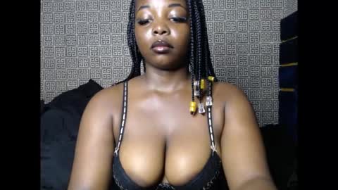 Snapshot of sweetnectarx chatting on 02-20-26, 12:07 sweetnectarx online show from 02-20-26, 12:07