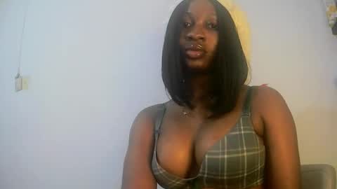 Snapshot of sweetness755325 chatting on 09-16-25, 06:42 sweetness755325 online show from 09-16-25, 06:42