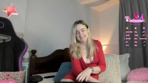 Snapshot of sweetnina_wet chatting on 05-08-26, 11:10 Sweetnina online show from 05-08-26, 11:10