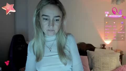 Snapshot of sweetnina_wet chatting on 05-19-26, 09:43 Sweetnina online show from 05-19-26, 09:43