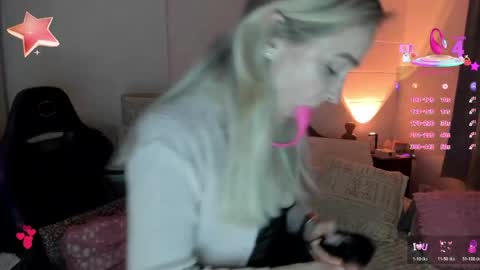 Snapshot of sweetnina_wet chatting on 05-20-26, 09:32 Sweetnina online show from 05-20-26, 09:32