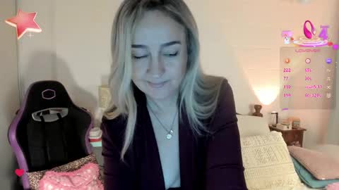 Snapshot of sweetnina_wet chatting on 05-22-26, 10:48 Sweetnina online show from 05-22-26, 10:48